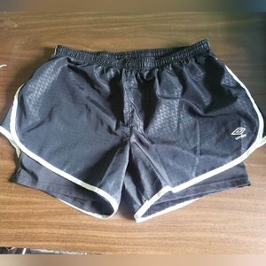 Umbro Women's US Large Shorts | Black and White